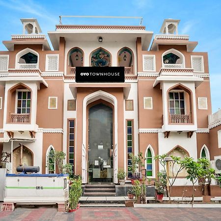 Super Townhouse Mansarovar Near Metro Station Джайпур Екстериор снимка